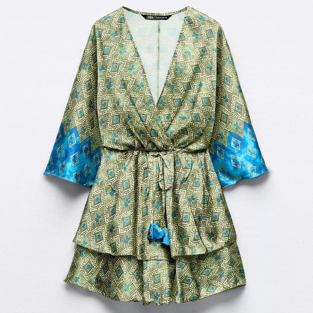 SATIN EFFECT PRINT DRESS Geometric Patterned Kimono Dress - Picture 1 of 1